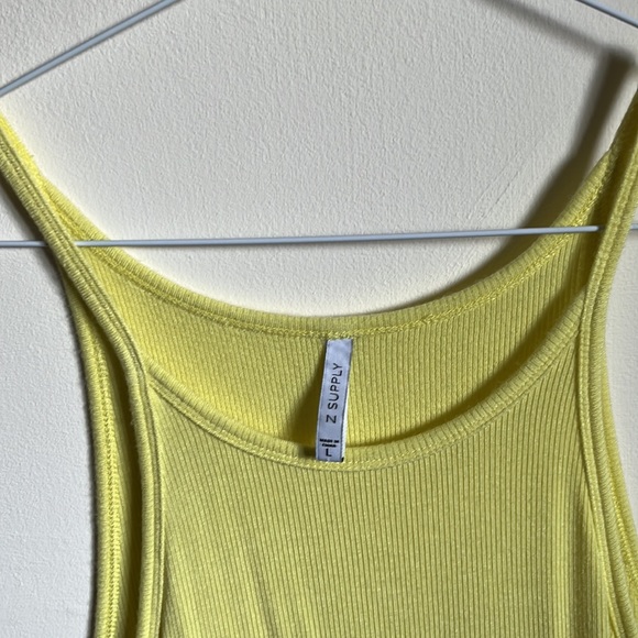 Tank • High Neck • L - Picture 2 of 4